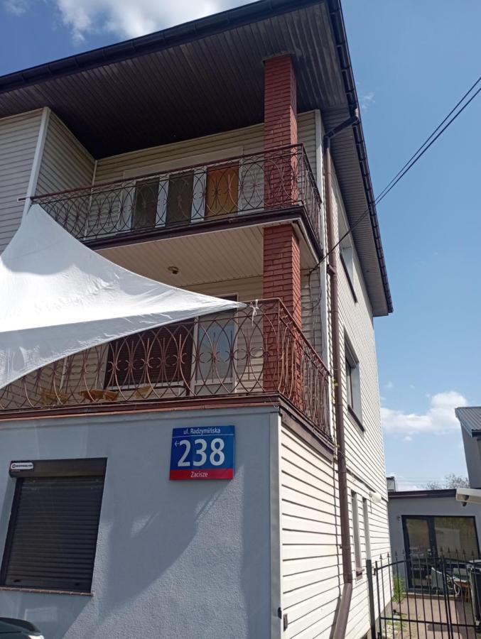 Pokoje Targowek Varsóvia Exterior foto